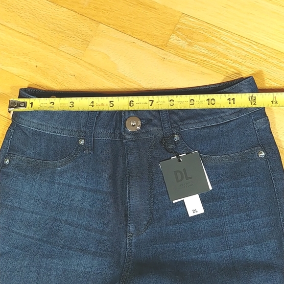 DL 1961 Nina high rise skinny jeans size 25 NWT - Picture 7 of 8